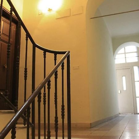 Near Colosseum By Varental 2Br + 1Sb Roma Exterior foto